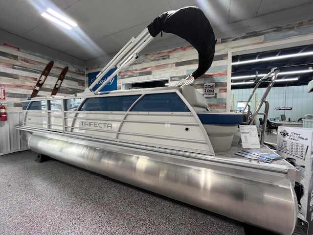 2025 Trifecta 22C2LE2.5