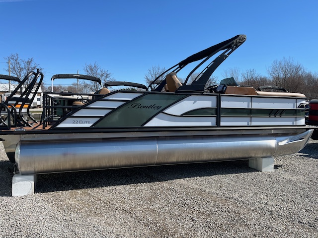 2026 Bentley 223 Swingback Bench