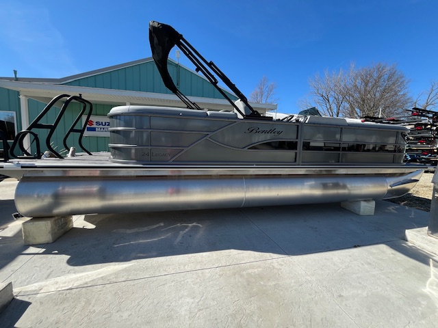 2026 Bentley 223 Navigator EXT